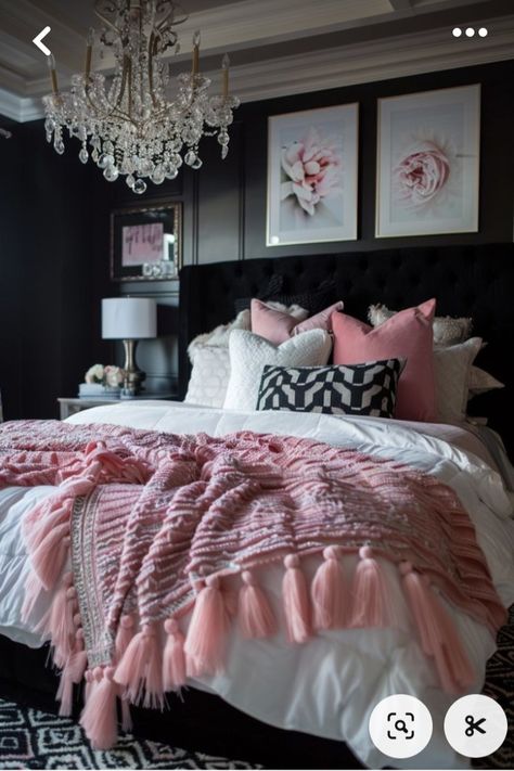 Pink And Black Bedroom Ideas, Cottages House, Bedroom 2025, Pink Bedroom Walls, Pink Rooms, Dressing Room Decor, Luxury Room Bedroom, Glam Bedroom, Classy Bedroom