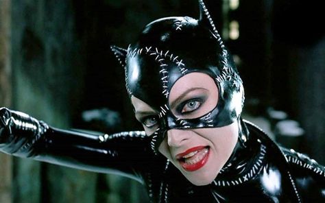 Michelle Pfeiffer Catwoman Catwoman Makeup, Batman Returns 1992, Catwoman Costume, Catwoman Comic, Catwoman Selina Kyle, Catwoman Cosplay, Batman Tattoo, The Rocky Horror Picture Show, Batman Returns