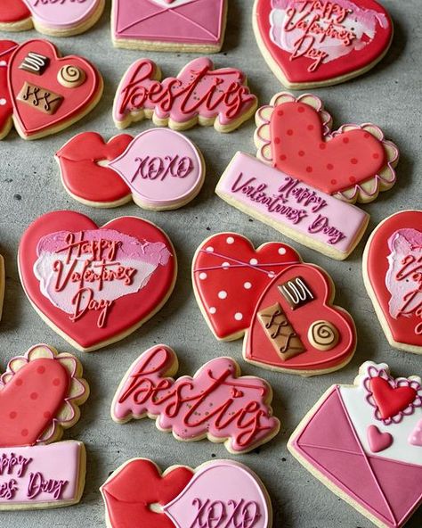 Valentine Cookie Designs, Happy Galentine’s Day Cookies, February Cookies Decorated, Galentine Party Cookies, Sugar Cookies Valentines Day, Galentines Party Cookies, Valentine’s Day Cookie Ideas, Valentines Iced Cookies, Royal Icing Valentines Day Cookies