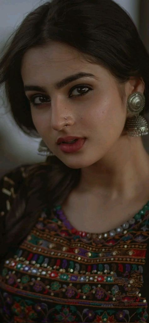 Aysha Khan, Shayri Background, Marathi Culture, Nose Jewels, Zareen Khan, Ayesha Khan, Discrete Mathematics, Beauty Killer, Close Up Photo