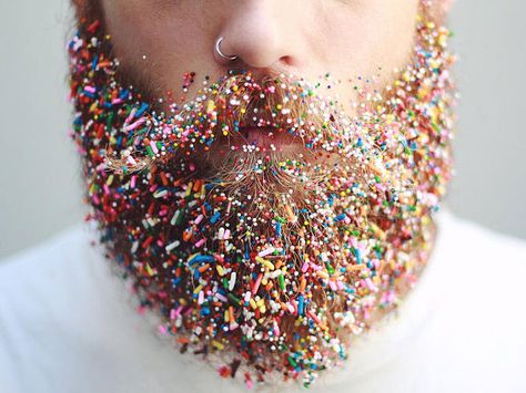 Beard Decorations, Glitter Beards, Flower Beard, Animation Photo, Beard Art, Carnaval Costume, Drag Make-up, Beard Love, Hair Creations