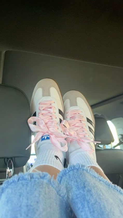 #shoes #sambas #adidas #pink Samba Pink Laces, Adidas Samba Pink, Pink Sambas, Pink Adidas Shoes, Sambas Adidas, Samba Adidas, Ribbon Laces, Pretty Shoes Sneakers, Nyc Girl