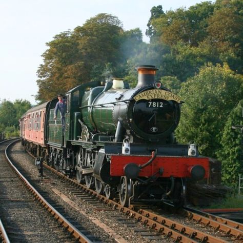 Bluebell Railway, Gala Themes, Heritage Railway, Steam Engine Trains, South Devon, Devon And Cornwall, Hay Day, British Rail, Iron Horse