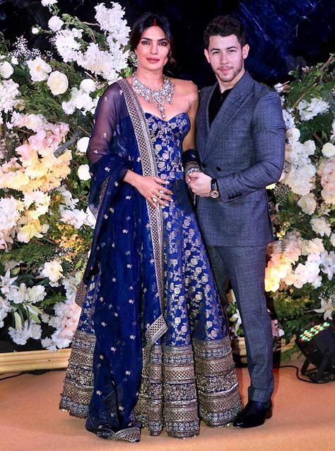 Indian Reception Outfit, Priyanka Chopra Wedding, Indian Wedding Reception Outfits, Wedding Matching Outfits, भारतीय दुल्हन संबंधी, डिजाइनर कपड़े, Wedding Reception Outfit, Reception Outfits, Mumbai Wedding