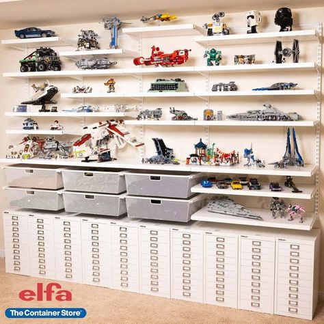 David Hall (Solid Brix Studios) used Elfa shelving and Bisley drawers to create the ultimate LEGO room! Want a LEGO storage space of your own? Contact The Container Store today for a free custom design. Lego Storage Drawers, Lego Shelves, Custom Closet Shelving, Lego Organization, Elfa Shelving, Closet Shelving, Lego Boards, Lego Table, Lego Craft