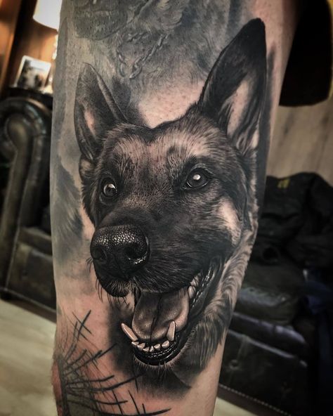 Gsd Tattoo, Animal Tatoos, German Shepherd Tattoo, Tatoo Dog, Pet Memorial Tattoo, Dog Portrait Tattoo, Dog Memorial Tattoos, Memorial Tattoos, Geometric Animals