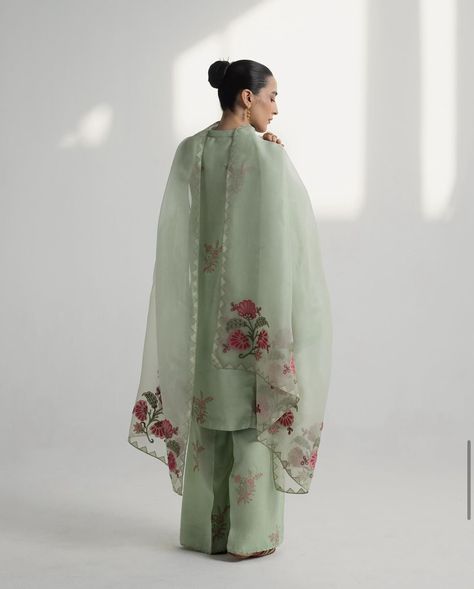 @zarashahjahanofficial  Live Now - Handcrafted Each style enhanced with refined applique work in exquisite colors, infusing grace and sophistication, Handcrafted by our In -House Artisans Hand Embroidered Dupatta, Green Silk Shirt, Zara Shahjahan, Block Printed Suits, Organza Suits, Desi Outfits, Desi Wear, Gota Work, Desi Fashion Casual