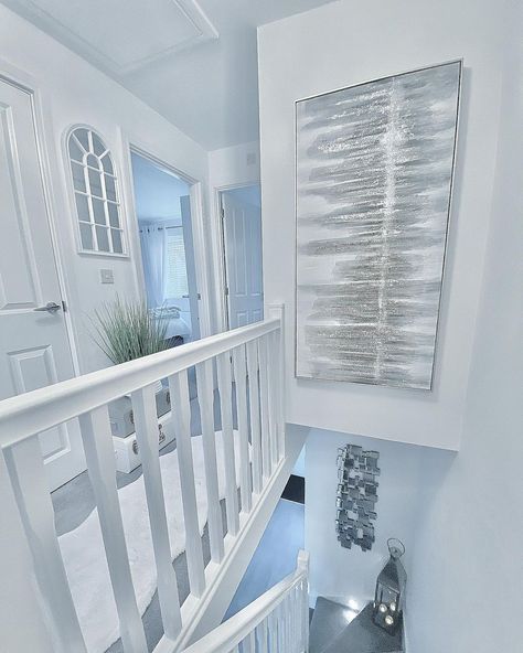 Silver Hallway Ideas, House Interior Grey And White, Grey And White Hallway Ideas, Landing Ideas Upstairs, Hall Stairs And Landing Decor, Grey And White Hallway, White Hallway Ideas, Grey Hallway Ideas, White House Rooms