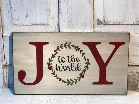 Joy To The World Primitive Wood Sign With Wreath Joy Wooden Signs Christmas Crafts, Wooden Signs Christmas, Christmas Signs Wood Diy, Christmas Signs Wood Front Porches, Signs Cricut, Primitive Christmas Decor, Christmas Signs Diy, Primitive Wood Signs, Christmas Wooden Signs