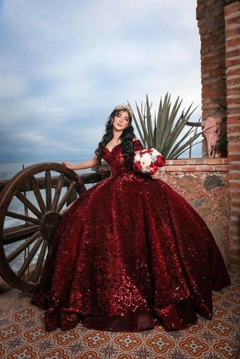 Wine Quinceanera Dresses, Maroon Quinceanera Dresses, Dark Red Quinceanera Dresses, Red Quince Dress, Burgundy Quinceanera Dresses, Quinceanera Dresses Red, Xv Dresses, Black Quinceanera Dresses, Quinceanera Dresses Gold