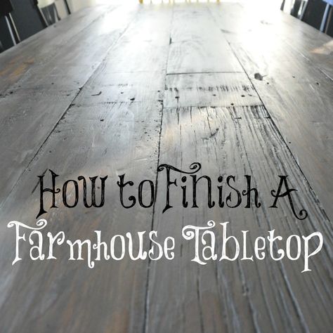 How to Finish a Farmhouse Table. Great tips to get that aged look! Farmhouse Table Top, Stain Art, Farmhouse Tabletop, Farmhouse Table Decor, Diy Farmhouse Table, Living Vintage, Wood Stain, Farm Table, Farmhouse Dining