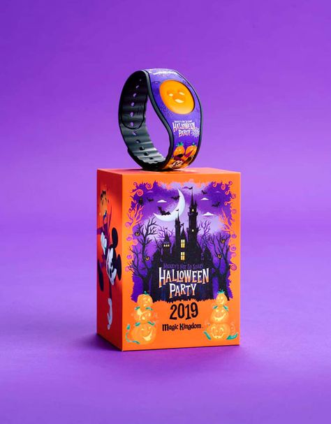 #pacakging #design #package #box #creative #halloween #graphic Halloween Party Tickets, Halloween Boxes, Not So Scary Halloween Party, Not So Scary Halloween, Halloween Merchandise, Halloween Artwork, Scary Halloween Party, Fireworks Show, Disney Dining