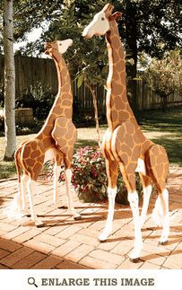 4-foot Giraffes Woodworking Plan - This will be at my house one day! Kids Woodworking Projects, Tre Kunst, Woodworking Plans Patterns, Woodworking School, Wood Magazine, Woodworking Projects For Kids, Woodworking Patterns, Woodworking For Kids, Learn Woodworking