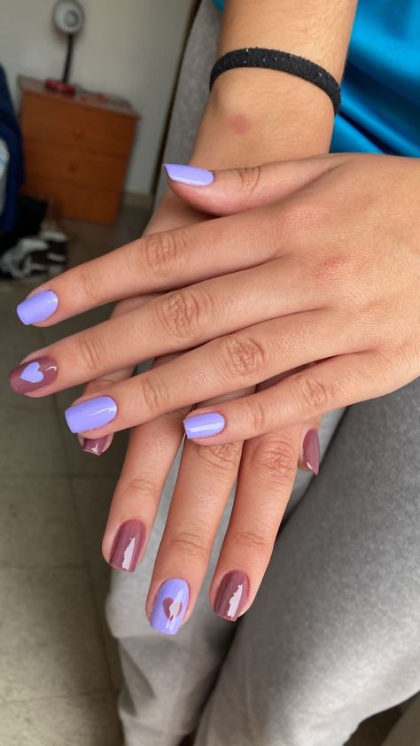 heart lilac and brown nails Brown And Purple Nails Acrylic, Lilac And Brown Nails, Purple And Brown Nails Designs, Brown And Purple Nails, Purple Brown Nails, Purple And Brown Nails, Short Nail Inspo, Light Purple Nails, Nail Aesthetic