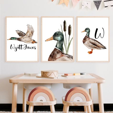 This item is PRINTED and SHIPPED to you! PICTURE FRAME NOT INCLUDED! This cute duck art print set of 3 prints makes a great gift for a child, gift for a baby, baby shower gift, gift for a new mom or mom to be!  These prints look great in a bedroom, baby nursery, playroom or bathroom! The prints are watercolor so they go with most styles. You will receive all three prints! Choose the name and initial you want! We use high quality archival thick matte photo paper and high quality ink that will las Watercolor Duck, Duck Wall Art, Hunting Nursery, Duck Nursery, Baby Boy Themes, Baby Shower Duck, Duck Art, Set Of 3 Wall Art, Baby Boy Room Nursery