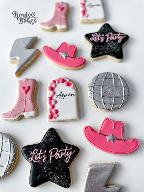 Morgan Wallen Cookies, Cowgirl Cookies Decorated, Disco Cowgirl Cookies, Cowgirl Cookies, Cowgirl Birthday Party, Cookie Business, Decorating Cookies, Cowgirl Birthday, Cowgirl Party