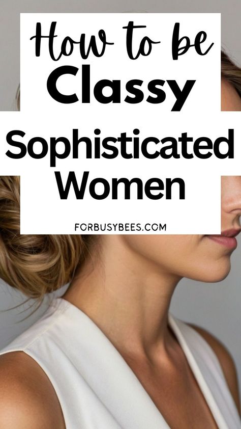 classy sophiticated women Sophisticated Style Women Casual, Elegant Boss Lady, Elegant Modern Style, Classy Clothing Style, Sophisticated Fall Outfits Classy, Classy Elegant Outfits For Women, Casual Sofisticated Outfits, Classic Polished Style, How To Style A Polo Shirt Women For Work