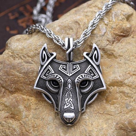 Untitled Arte Viking, Viking Wolf, Wolves Pendants, Wolf Necklace, Head Necklace, Viking Pendant, Wolf Jewelry, Viking Necklace, Wolf Head