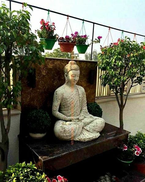 outdoor buddha statute decor #homegarden #buddha Outdoor Buddha Garden, Buddha Statue Decor, Buddha Garden Ideas, Buddha Statue Garden, Buddha Home Decor, Small Patio Design, Deco Zen, Buddha Garden, Zen Garden Design