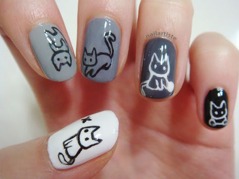 Cute kitty nail art!! Kitty Nails Design, Regular Nails, Cat Nail Designs, Kitty Nail, Cat Nail Art, Animal Nail Art, Cat Nail, Manicure Gel, Nails Cute