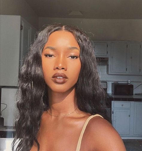 Brown Lipstick Makeup, Dark Brown Lipstick, Mariama Diallo, Lipstick On Brown Skin, Lipstick For Dark Skin, Girls Lipstick, Celebrity Beauty Secrets, Brown Skin Makeup, Women Lipstick