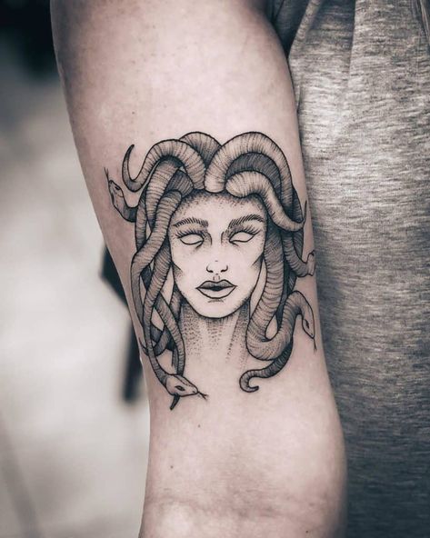 Medusa Tattoos, Small Wave Tattoo, Strong Woman Tattoos, Medusa Tattoo Design, Snake Hair, Statue Tattoo, Medusa Tattoo, Stomach Tattoos, Waves Tattoo