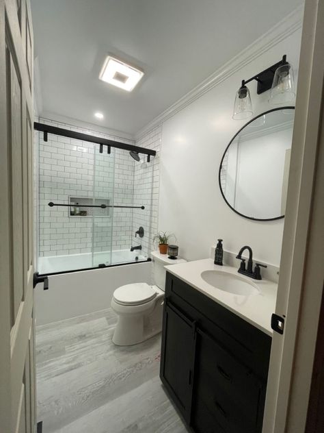 White Tub With Black Fixtures, Black Shower Fixtures Small Bathrooms, Small Bathroom Design Black Fixtures, Modern Restroom Ideas Small Spaces, Bathroom Remodel Matte Black, White Shower With Black Fixtures, Guest Bathroom With Black Fixtures, Black Fixtures Bathroom Ideas, Black Matt Bathroom