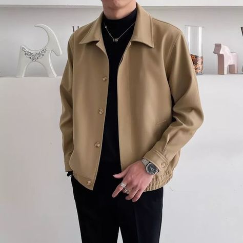 I can't fit like the picture Guys Clothing Styles, Lapel Jacket, Workwear Jacket, Casual Outerwear, Hem Design, Suit Style, Trendy Shorts, Dark Khaki, Casual Suit