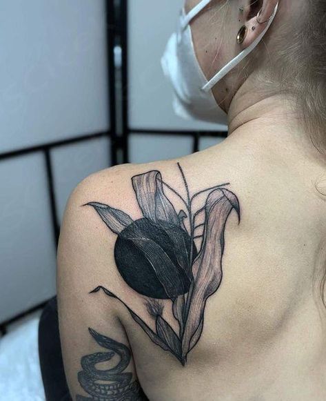 Black Tattoo Cover Up For Women, Fine Line Cover Up Tattoo, Feminine Tattoo Cover Up Ideas, Rib Tattoos For Women Cover Up, Dark Cover Up Tattoos For Women, Big Tattoo Cover Up Ideas, Cover Up Tattoo Designs For Women, Dark Tattoo Cover Up Ideas For Women, Cover Up Tattoo Design