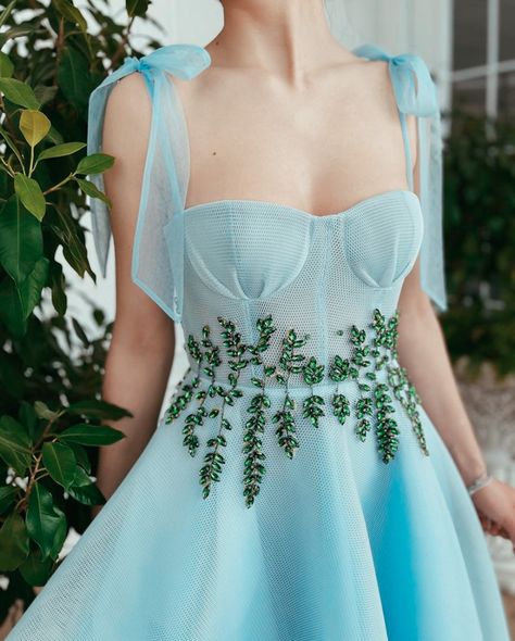 Teuta Matoshi | Spring/Summer 2021 #fashion #moda #dress #vestido #gown #teutamatoshi Blue Prom Dresses 2022, Cocktail Dress For Teens, Prom Dresses 2022, Teuta Matoshi, Rose Gown, Blue Prom Dresses, Dresses 2022, Spaghetti Strap Maxi Dress, Blue Tulle