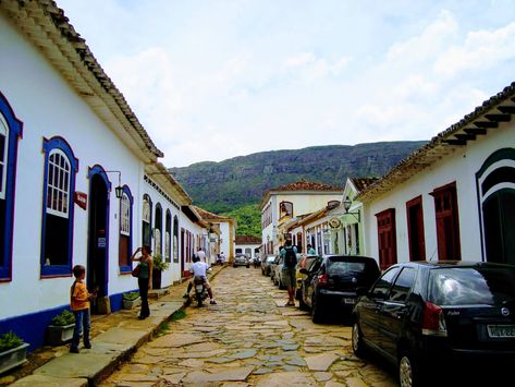 Tiradentes – Bate Volta de São João Del Rei Brazil Cities, Brazil Culture, Mayan Riviera, Amazon Rainforest, Latin American, Latin America, Central America, Timeline Photos, Sounds Like