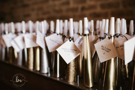 Epic Ideas for a New Year's Eve Wedding Bash | weddingsonline New Years Wedding Save The Date, New Year’s Eve Wedding Ideas, Nye Wedding Centerpieces, New Year’s Eve Wedding, New Years Eve Party Themes, House Party Outfits, New Years Eve Wedding Ideas, Creative Seating Chart, New Years Eve Cake