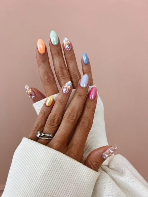 Disney Nails Rainbow, Disney Nail Color Ideas, Simple Disney Cruise Nails, Disney Nails Pastel, Disney Beach Nails, Disney And Universal Nails, Disney Up Nails, Disney Inspired Nails Acrylic, Simple Disney Nails Short