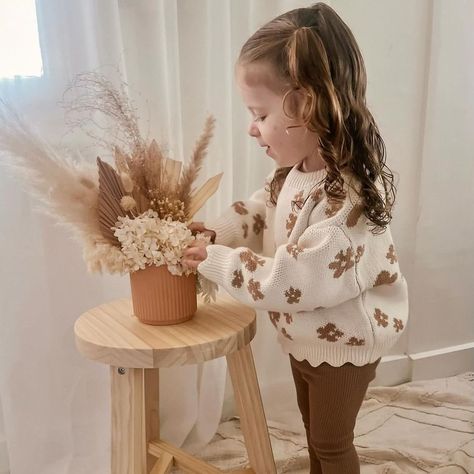 How cute looks Mackenzie wearing LY? Definitely one of my favourite outfits. We are sold out on a few sizes already! 📸 @hayleyidle #toddler #toddlerfashion #kidsclothing #kidsjumper #kidsleggings #winter #cosy #littleyouau Toddler Outfits Girl Winter, Toddler Winter Fashion, Thrift Bundle, Toddler Fits, Winter Cosy, Girls Winter Outfits, Toddler Style, Cute Looks, Cold Weather Outfit