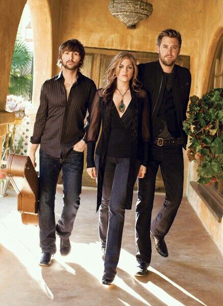 These 3 looking amazing as always Charles Kelley, Lady Antebellum, Country Music Artists, Country Music Stars, Country Music Singers, Country Stars, Country Artists, Music Heals, I Love Music