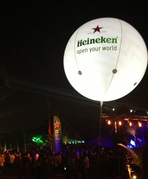 Bolivar beach bar Heineken party v. 2.0 Street Intervention, Heineken Party, Beer Heineken, Handmade Furniture Design, Heineken Beer, Horse Box, Beach Bar, Beer Festival, Bondi Beach