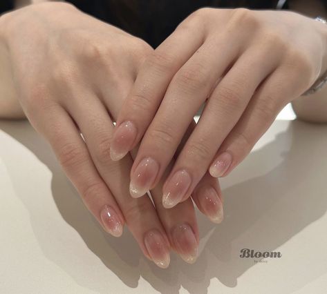 Natural Simple Acrylic Nails, Glitter Cat Eye, Elegant Touch Nails, Hello Nails, Subtle Nails, Simple Gel Nails, Minimal Nails, Blush Nails, Casual Nails