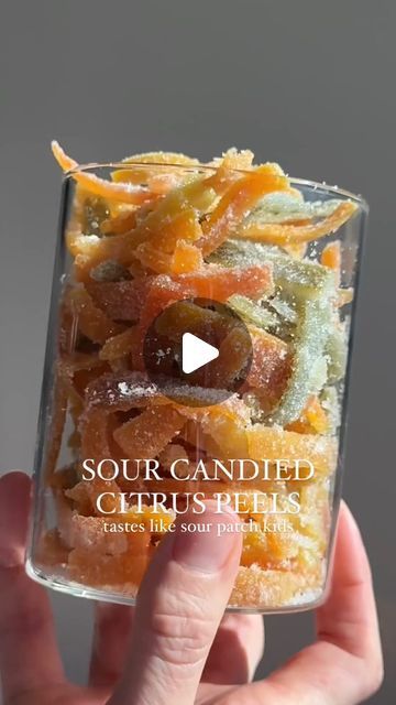 Snacks At Home, Candied Citrus, Crowded Kitchen, Gummy Candies, Candy Recipes Homemade, Sweet Dishes Recipes, Quick Recipes Snacks, Real Fruit, Sour Patch Kids