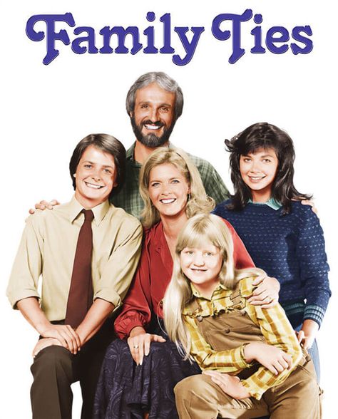 Old Kids Tv Shows, Alex P Keaton, Justine Bateman, 80s Tv, Michael J Fox, J Fox, Kids Tv Shows, Family Ties, Old Shows