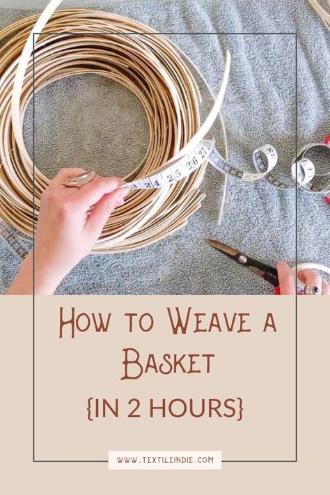 Learn basket weaving with this beautiful and simple market basket. Weave A Basket, Handmade Baskets Weaving, Basic Weaving, Diy Basket Weaving, Cane Baskets, Square Basket, Weaving Diy, Basket Weaving Diy, Yarn Basket