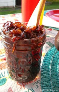 Onion Jelly Recipe, Bacon Onion Jam Recipe, Onion Jam Recipe, Bacon Onion Jam, Bacon Jam Recipe, Onion Jam, Burger Toppings, Best Bacon, Bacon Jam