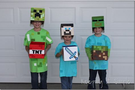 Minecraft Fancy Dress, Minecraft Zombie Costume, Minecraft Shelves, Boys Minecraft Bedroom, Minecraft Halloween Costume, Zombie Costume Kids, Creeper Costume, Zombie Costumes, Diy Costumes Kids Boys