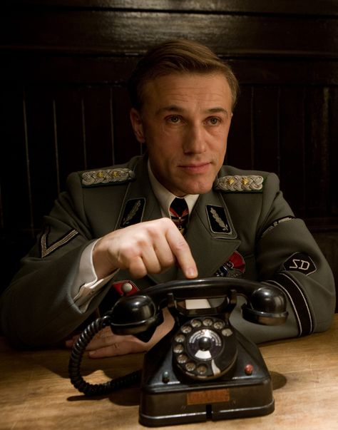 Christoph Waltz in character as "Col. Hans Landa" for "Inglourious Basterds", 2009 Dune Film, Hans Landa, Quentin Tarantino Movies, Tarantino Films, Inglourious Basterds, Christoph Waltz, Mads Mikkelsen, Great Films, Quentin Tarantino