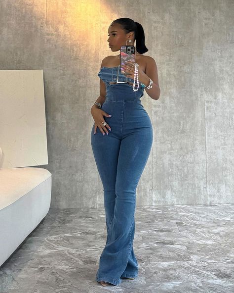 Weekend ready ✨ Shop our “Ollie Underwired Belted Strapless Jumpsuit” Use code: SAVE25 Concert Jumpsuit Outfit, Denim Wear Women, Denim Jeans Outfit Black Women, Altruistic Quotes, Jean Jumpsuit Outfit Black Women, Jean Outfit Black Women, Carnival Fits, Gang Outfits, Fashion Outfits Y2k