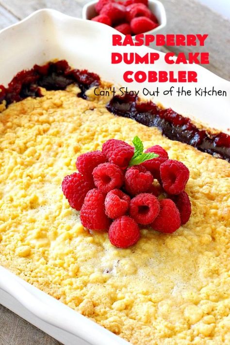 Fresh Raspberry Dump Cake, Raspberry Dump Cake Recipes, Raspberry Dump Cake, Dump Cake Cobbler, Dessert Cobbler, Pie Filling Desserts, Raspberry Cobbler, Coconut Almonds, Raspberry Pie Filling