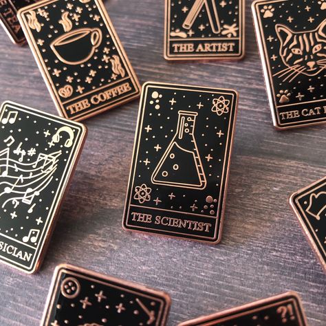 I see science in your future.. ✨  Are you a science lover? or do you know a science lover? ) Than this pin is perfect as a way to show the world how much you or someone you know is science OBSESSED. Collect the full tarot card set! If you purchase a seconds/flawed pin.. this will mean there are imperfections on the pin. Such as: slight tarnish, marks etc (But not too noticeable!) - Rose Gold Metal - Hard Enamel - Metal Clasp - Size: 31mm ---------------------------------------------------------- Tarot Card Set, The Scientist, Science Lover, Stocking Filler, Tarot Card, Lapel Pin, Enamel Pin, Card Set, Enamel Pins