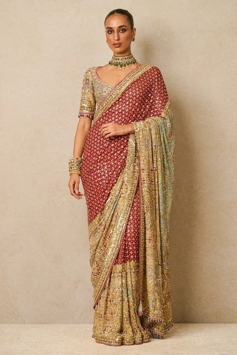 Wedding Fits, Saree Georgette, Bridal Sarees South Indian, Indian Bride Outfits, Fancy Sarees Party Wear, Saree Designs Party Wear, Blouse Silk, Indian Bridal Dress, Indian Bridal Wear