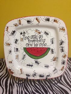 school auction craft projects | School auction idea: ceramic plate ant fingerprints Ant Fingerprints, Class Art Auction, Projects For School, School Auction Projects, Class Auction Projects, Art Auction Projects, Thumbprint Art, Class Auction, Art Fundraiser