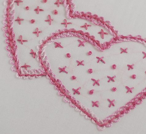 happy valentines day! Pekinese Stitch, Valentines Embroidery Patterns, Back Stitch Embroidery, Primitive Embroidery Patterns, Valentines Embroidery, Be Mine Valentine, Valentine Embroidery, Patterns Flowers, Simple Flower Design