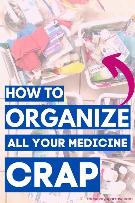 Medication Organization Storage, Medical Supply Storage, Medical Supply Organization, First Aid Cabinet, Diy Medicine, Medicine Cabinet Organization, Organizing Linens, Bathroom Closet Organization, Medication Organization